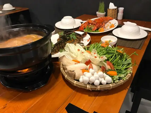 Hướng Dẫn Nấu Lẩu Tôm Hùm Như Ý Chuẩn Vị Nhà Hàng, Quán Ngon Sài Gòn Hướng Dẫn Nấu Lẩu Tôm Hùm Như Ý Chuẩn Vị Nhà Hàng, Quán Ngon Sài Gòn