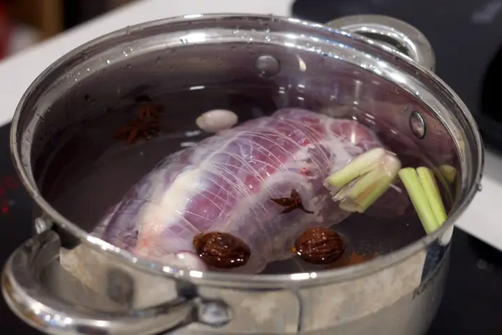 Luộc Thịt Bò Bao Lâu Thì Mềm Ngon, Không Dai? Luộc Thịt Bò Bao Lâu Thì Mềm Ngon, Không Dai?