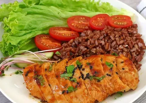 Lườn Gà Và Ức Gà: Phân Biệt, Dinh Dưỡng Và Lợi Ích Sức Khỏe