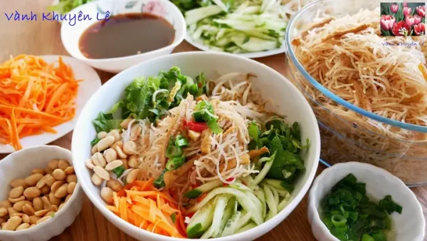 Cách Làm Mắm Thái Chay Giòn Ngon Chuẩn Vị: Bí Quyết Từ Vanh Khuyên