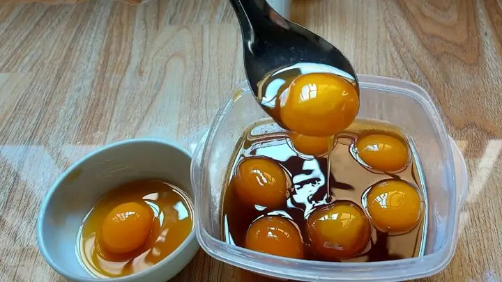 Mật Ong Với Trứng Gà Có Tác Dụng Gì? Cách Uống, Ngâm Và Lưu Ý An Toàn Mật Ong Với Trứng Gà Có Tác Dụng Gì? Cách Uống, Ngâm Và Lưu Ý An Toàn