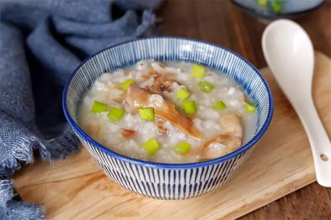 Cách Nấu Cháo Sánh Đặc: Mẹo Vắt Giúp Nhanh Nhừ, Mịn Và Không Trào Cách Nấu Cháo Sánh Đặc: Mẹo Vắt Giúp Nhanh Nhừ, Mịn Và Không Trào