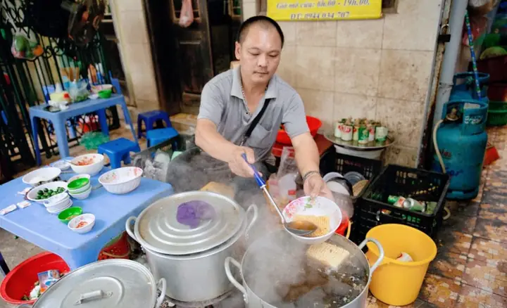 Mì Gà Tần An Dương: Địa Chỉ Ngon, Review Chi Tiết & Kinh Nghiệm Ăn Chuẩn Vị Mì Gà Tần An Dương: Địa Chỉ Ngon, Review Chi Tiết & Kinh Nghiệm Ăn Chuẩn Vị