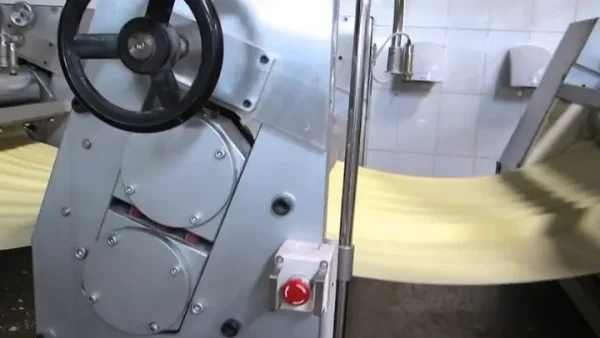 Mì Tôm Làm Từ Bột Gì: Giải Mã Thành Phần Và Công Nghệ Sản Xuất