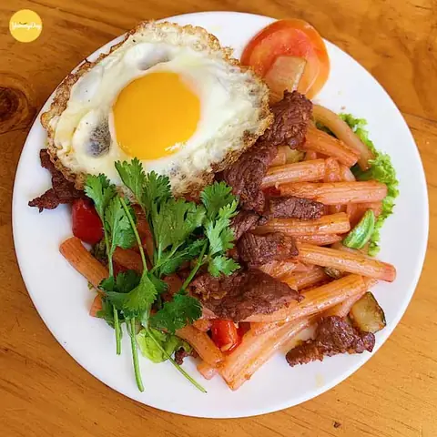 Mì Xào Bò Tiếng Anh Là Gì? Tên Gọi Chuẩn Và Cách Diễn Đạt Mì Xào Bò Tiếng Anh Là Gì? Tên Gọi Chuẩn Và Cách Diễn Đạt