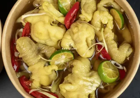 Mua Chân Gà Sả Tắc: Địa Điểm Ngon, Cách Làm & Mẹo Chọn
