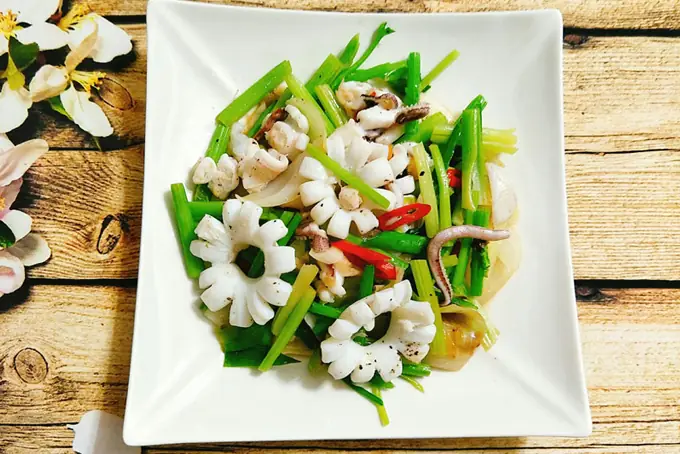 Mực Xào Bao Lâu Thì Chín Giòn Ngon, Không Dai? Mực Xào Bao Lâu Thì Chín Giòn Ngon, Không Dai?