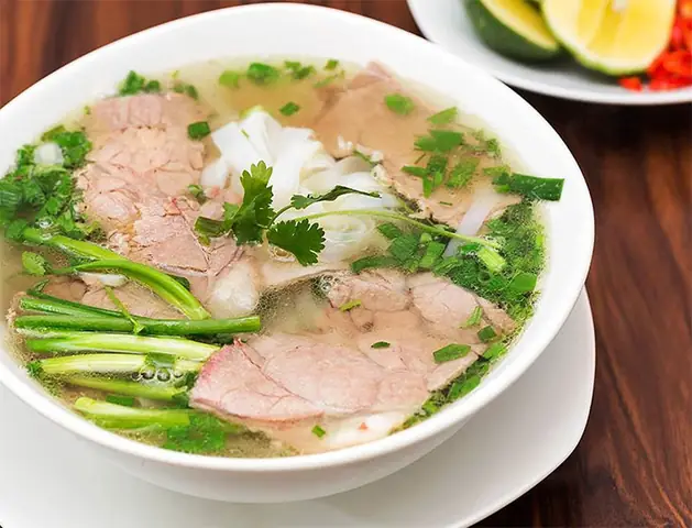 Cách Nấu Phở Bò Ngon Đơn Giản Tại Nhà Chuẩn Vị Truyền Thống Cách Nấu Phở Bò Ngon Đơn Giản Tại Nhà Chuẩn Vị Truyền Thống