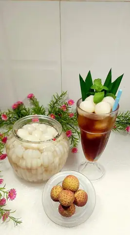 Cách Ngâm Vải Bằng Đường Phèn Để Làm Trà Vải Ngon, Giòn Và Bảo Quản Lâu Tại Nhà Cách Ngâm Vải Bằng Đường Phèn Để Làm Trà Vải Ngon, Giòn Và Bảo Quản Lâu Tại Nhà