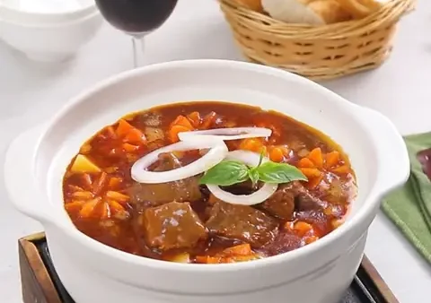 Nguyên Liệu Nấu Bò Sốt Vang Chuẩn Vị, Thơm Ngon Dễ Làm Tại Nhà
