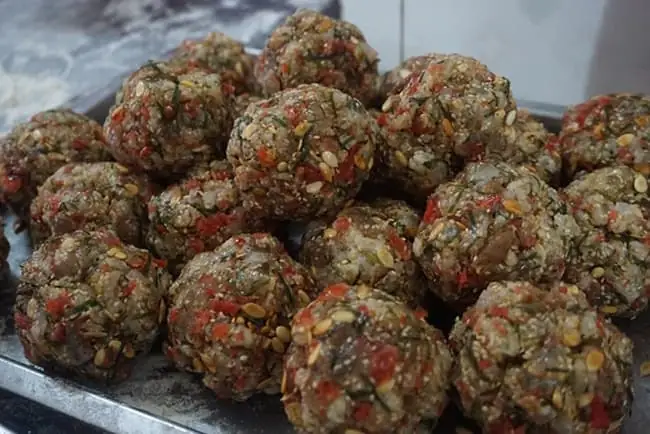 Nhân Bánh Trung Thu Thập Cẩm Gồm Những Gì? Khám Phá Thành Phần Truyền Thống & Hiện Đại Nhân Bánh Trung Thu Thập Cẩm Gồm Những Gì? Khám Phá Thành Phần Truyền Thống & Hiện Đại