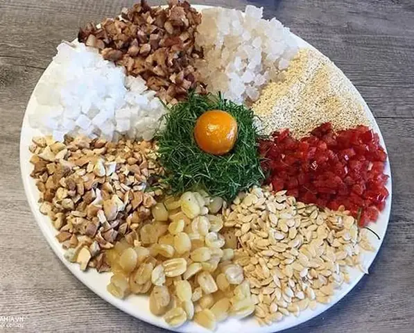 Nhân Bánh Trung Thu Thập Cẩm Gồm Những Gì? Khám Phá Thành Phần Truyền Thống & Hiện Đại Nhân Bánh Trung Thu Thập Cẩm Gồm Những Gì? Khám Phá Thành Phần Truyền Thống & Hiện Đại