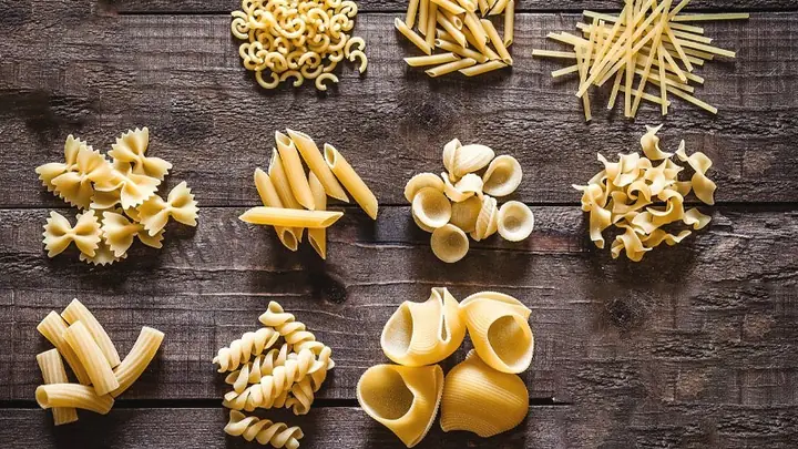 Nui Làm Từ Bột Gì? Nguyên Liệu, Thành Phần & Các Loại Phổ Biến Nui Làm Từ Bột Gì? Nguyên Liệu, Thành Phần & Các Loại Phổ Biến