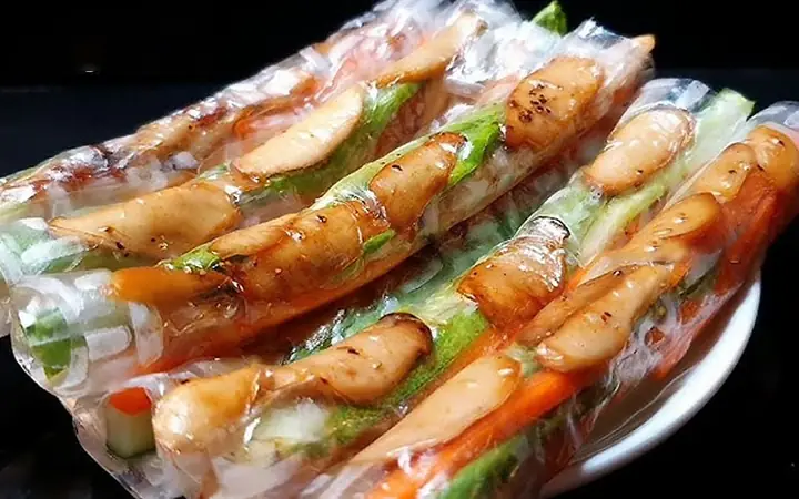 Cách Làm Nước Chấm Gỏi Cuốn Chay Ngon Chuẩn Vị: 5 Công Thức Đậu Phộng, Tương Đen, Dừa... Kèm Mẹo Pha Không Bị Tách Lớp Cách Làm Nước Chấm Gỏi Cuốn Chay Ngon Chuẩn Vị: 5 Công Thức Đậu Phộng, Tương Đen, Dừa... Kèm Mẹo Pha Không Bị Tách Lớp