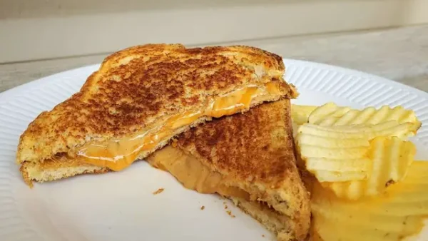 Make A Peanut Butter And Cheese Sandwich: Easy Grilled Recipe
