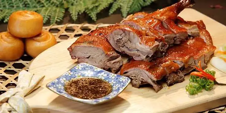 Cách Pha Nước Chấm Vịt Quay Bằng Xì Dầu Thơm Ngon Chuẩn Vị Nhà Hàng Cách Pha Nước Chấm Vịt Quay Bằng Xì Dầu Thơm Ngon Chuẩn Vị Nhà Hàng