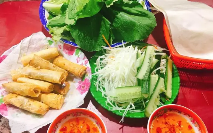 Khám Phá 16 Quán Ram Cuốn Cải Ngon Nhất Đà Nẵng: Review Chi Tiết, Địa Chỉ & Bí Quyết Thưởng Thức Khám Phá 16 Quán Ram Cuốn Cải Ngon Nhất Đà Nẵng: Review Chi Tiết, Địa Chỉ & Bí Quyết Thưởng Thức