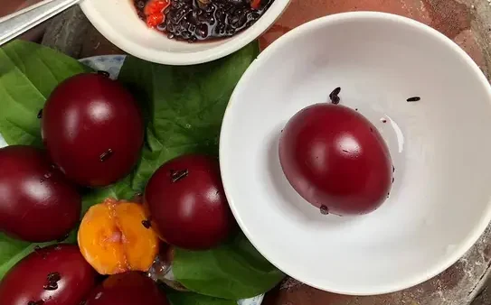 Rượu Nếp Cẩm Hấp Trứng Gà: Cách Làm Và Công Dụng Bổ Dưỡng