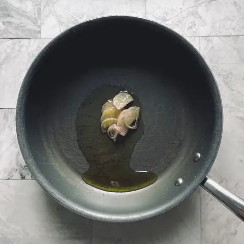 Come Cucinare Seppie In Umido Con Piselli: Ricetta Facile Come Cucinare Seppie In Umido Con Piselli: Ricetta Facile