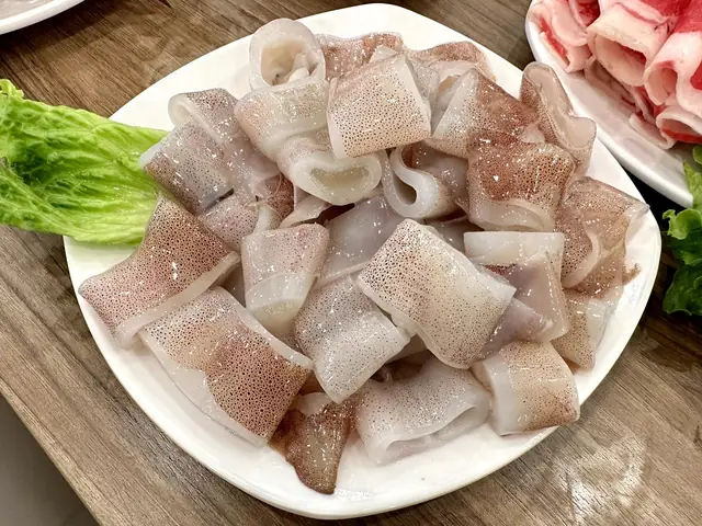 Cách Sơ Chế Mực Ống Nhỏ Chuẩn Vị Không Bị Tanh Tại Nhà Cách Sơ Chế Mực Ống Nhỏ Chuẩn Vị Không Bị Tanh Tại Nhà