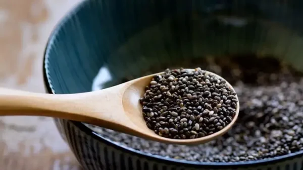 Sữa Chua Và Hạt Chia: Hướng Dẫn Sử Dụng Đúng Cách Và Lợi Ích Sức Khỏe