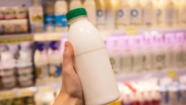 Sữa Đặc Hết Hạn Có Uống Được Không? Dấu Hiệu Hỏng, Rủi Ro Và Cách Xử Lý An Toàn
