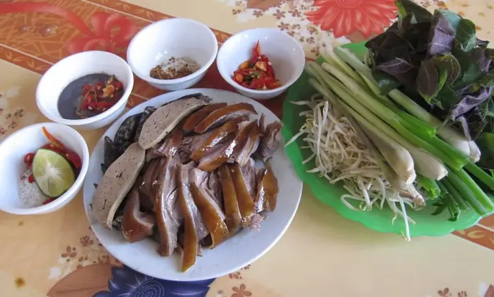 Cách Pha Mắm Tôm Ngon Chuẩn Vị Chấm Thịt Chó Đậm Đà