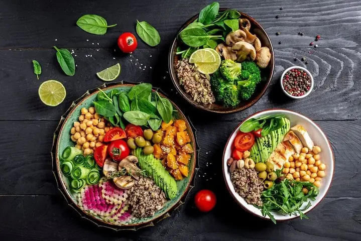 Thực Đơn Ăn Giảm Cân Tại Nhà: Gợi Ý Khoa Học, Đơn Giản & Hiệu Quả 7 Ngày Thực Đơn Ăn Giảm Cân Tại Nhà: Gợi Ý Khoa Học, Đơn Giản & Hiệu Quả 7 Ngày