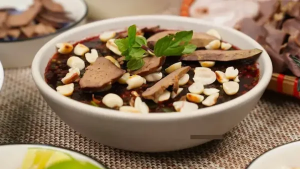 Tiết Canh Vịt Không Đông: Nguyên Nhân, Cách Khắc Phục & Bí Quyết Làm Đông Như Thạch