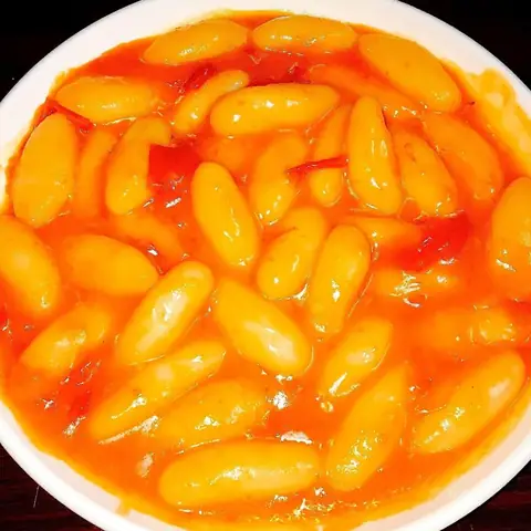 Tokbokki Làm Từ Bột Gì? Khám Phá Nguyên Liệu Làm Bánh Gạo Chuẩn Vị Hàn Quốc Tokbokki Làm Từ Bột Gì? Khám Phá Nguyên Liệu Làm Bánh Gạo Chuẩn Vị Hàn Quốc