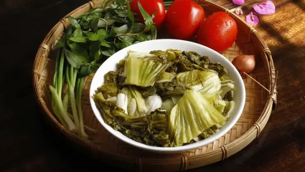 Cách Làm Tóp Mỡ Xào Dưa Chua Giòn Dai, Thơm Ngon Đậm Vị