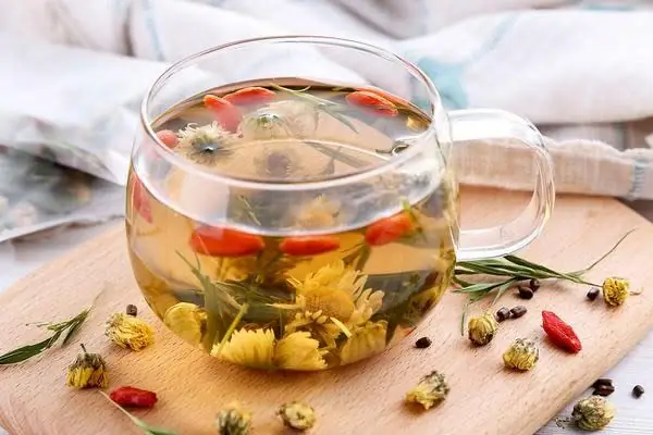 Trà Hoa Cúc Kỷ Tử: Tác Dụng, Cách Pha & Lưu Ý Giúp Thanh Nhiệt, An Thần