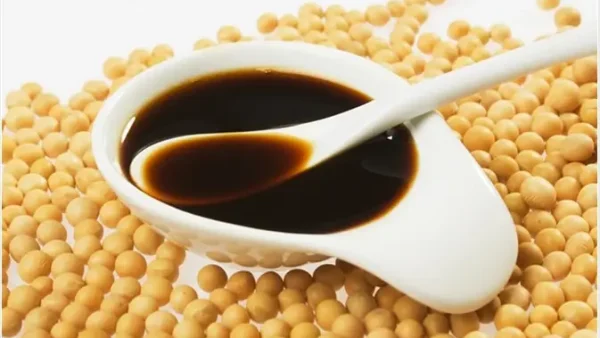 Xì Dầu Làm Từ Gì? Khám Phá Thành Phần & Quy Trình Sản Xuất Chuẩn