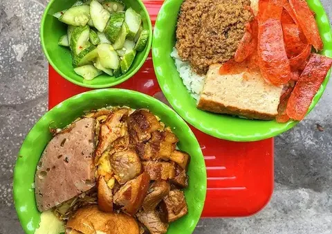 Top 17 Quán Xôi Thịt Kho Tàu Hà Nội Ngon Chuẩn Vị & Cách Làm Tại Nhà