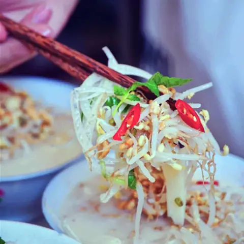 Top 12+ Địa Chỉ Mua Bánh Đúc Lạc Ngon Hà Nội & Sài Gòn 2024: Chấm Tương, Mắm Tôm, Ship Online
