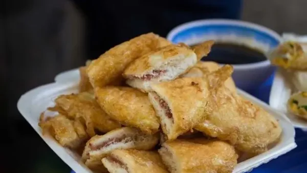 Bánh Sữa Pate Chiên Trứng Ở TP.HCM: Mua Ở Đâu, Giá Bao Nhiêu?
