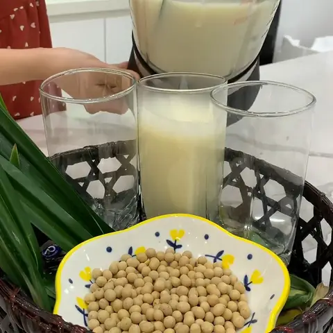 Cách Nấu Đậu Nành Tươi: Hướng Dẫn Làm Sữa, Luộc, Mầm Ngon Chuẩn Vị, An Toàn Từ A-Z Cách Nấu Đậu Nành Tươi: Hướng Dẫn Làm Sữa, Luộc, Mầm Ngon Chuẩn Vị, An Toàn Từ A-Z