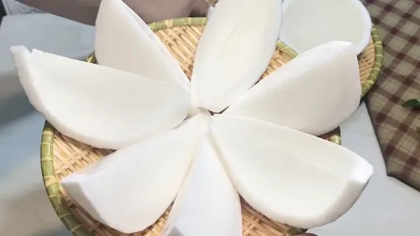 Cách Nấu Thạch Dừa Non Tại Nhà: Dẻo, Thơm Và Không Bị Tách Lớp