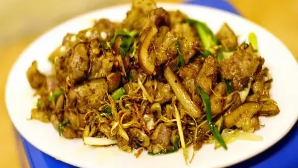Cách Nấu Thịt Chó Xào Lăn Tại Nhà: Nguyên Liệu Và Cách Làm