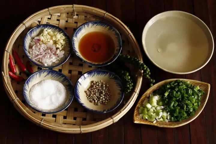 Cách Nấu Thịt Kho Tộ Thơm Ngon, Đậm Vị Và Cực Bắt Cơm Cách Nấu Thịt Kho Tộ Thơm Ngon, Đậm Vị Và Cực Bắt Cơm