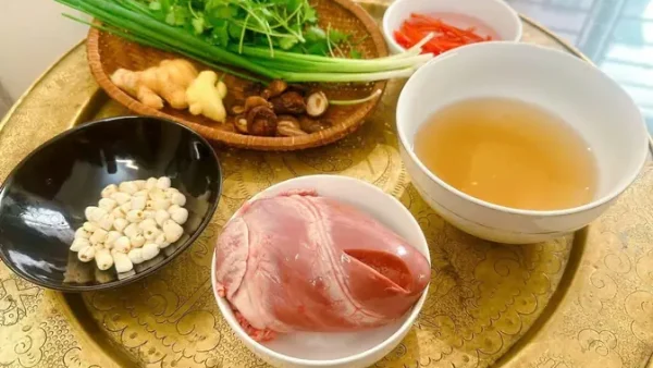 Cách Nấu Tim Heo Hầm Hạt Sen Thanh Ngọt, Dễ Làm Tại Nhà