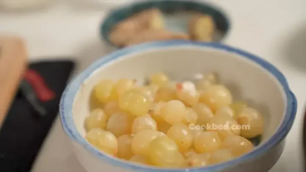 Cách Nấu Xáo Gà Ăn Với Bún: Bún Gà Xáo Sả Thơm Ngon, Dễ Làm