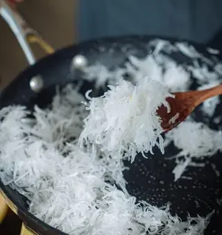 Cách Nấu Xôi Cốm Và Chè Cốm Hạt Sen Dẻo, Thơm Chuẩn Vị Hà Nội