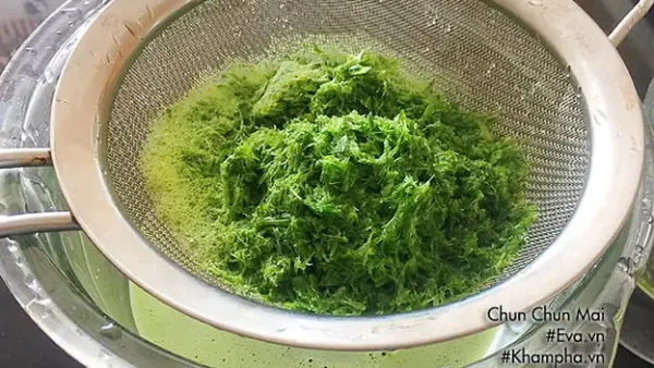 Cách Nấu Xôi Gà Lá Dứa Thơm, Dẻo Kèm Cánh Gà Chiên Mắm Tỏi