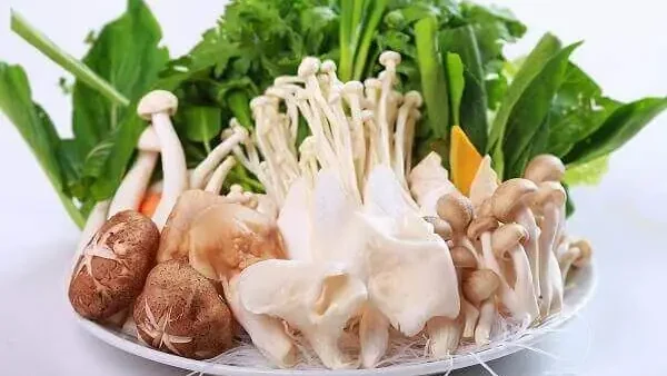 Lẩu Ngan Ăn Rau Gì? Chọn Loại Rau Ngon Ăn Kèm